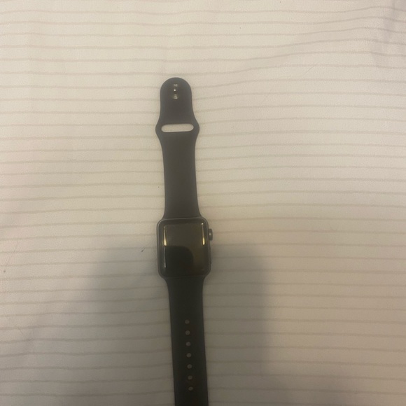 apple watch series 3 main image 6